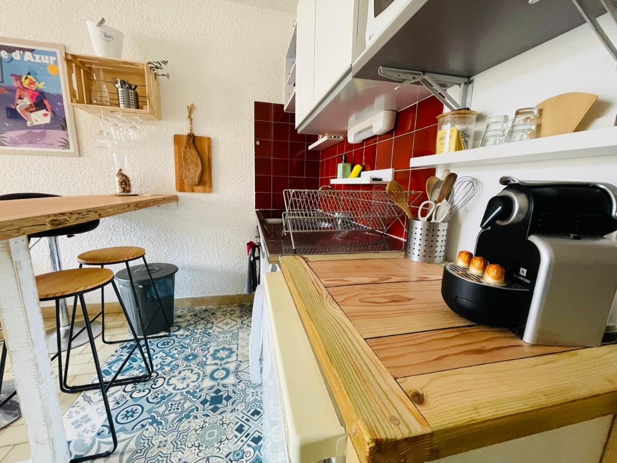 Cosy Deux Pieces Pour 4 Personnes En Centre Ville Classe Cavalaire-sur-Mer Εξωτερικό φωτογραφία